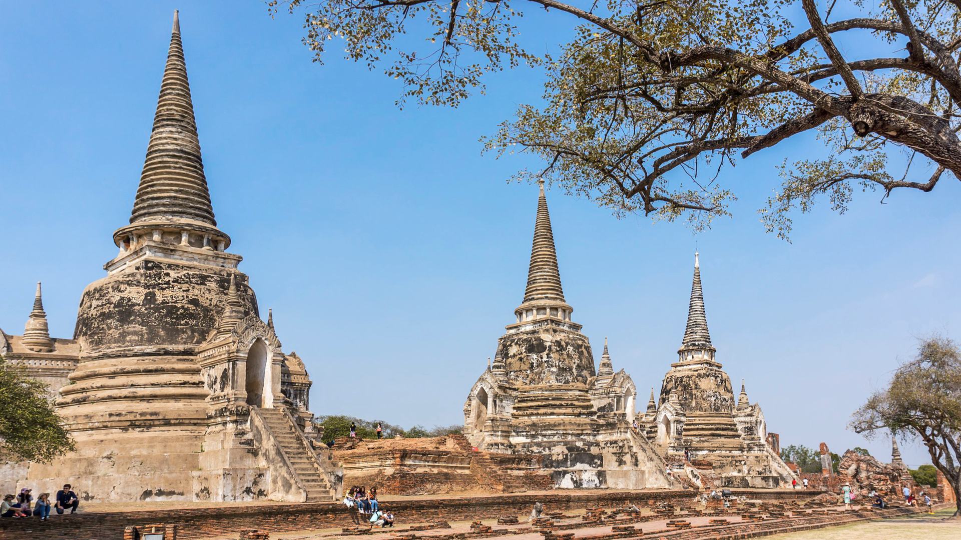 Phra Nakhon Si Ayutthaya on a Budget — Venture Cost